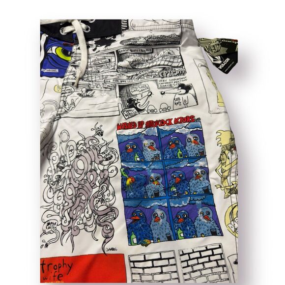 Volcom Comic Book Board Shorts Size 33" Swim Trunks Retro Beach Shorts Y2K BNWT - Picture 3 of 10